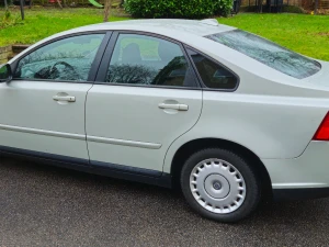VOLVO S40 Thumbnail 10