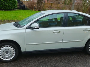 VOLVO S40 Thumbnail 11