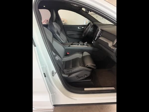 VOLVO Xc60 Thumbnail 5