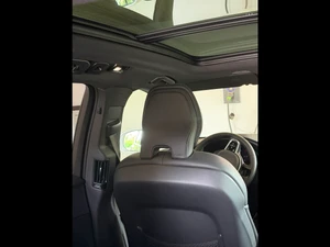 VOLVO Xc60 Thumbnail 2