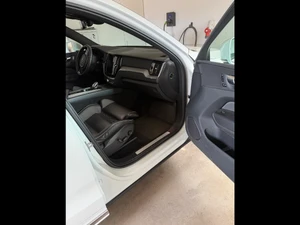 VOLVO Xc60 Thumbnail 6