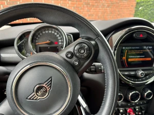 MINI Cooper Thumbnail 5