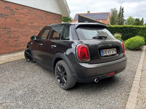MINI Cooper Thumbnail 9
