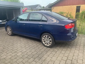 SEAT Toledo Thumbnail 2