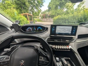 PEUGEOT 3008 Thumbnail 3