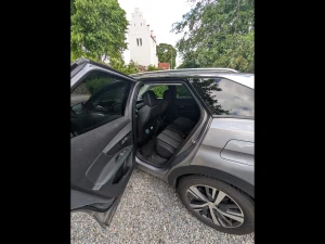 PEUGEOT 3008 Thumbnail 10