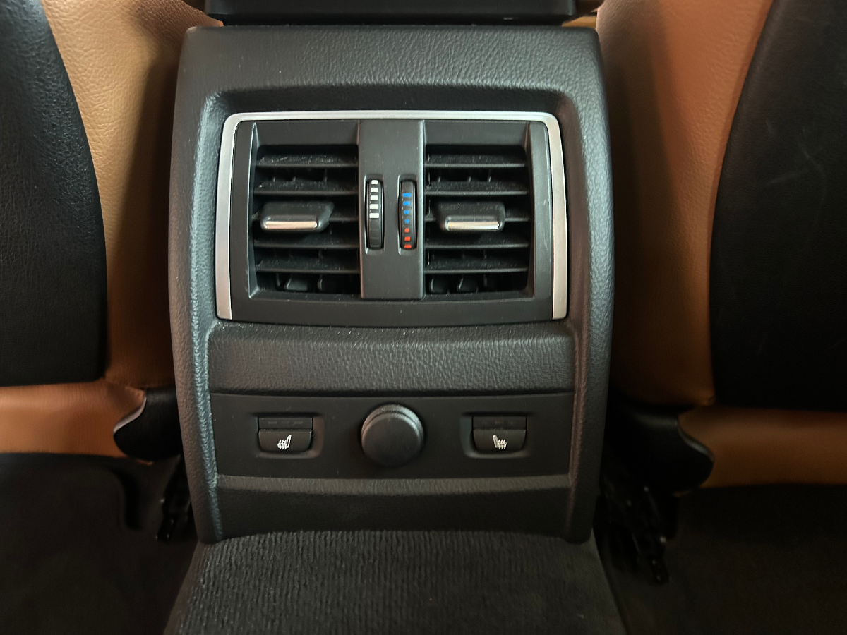 BMW 320 I Thumbnail 14