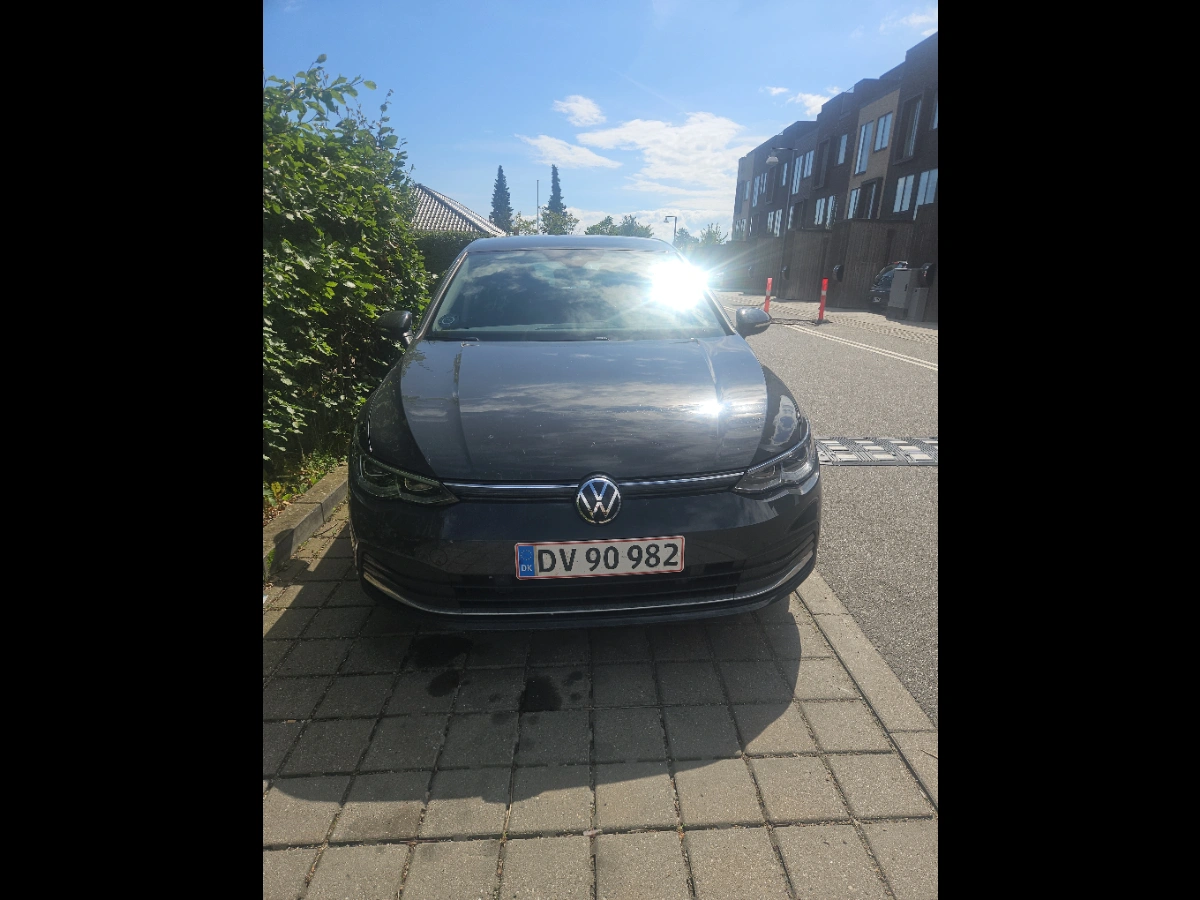 VOLKSWAGEN Golf 1