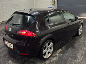 SEAT Leon Cupra Thumbnail 4