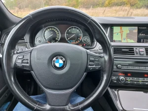 BMW 5-Serie Thumbnail 8