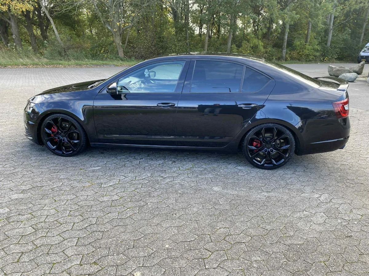 SKODA Octavia Rs