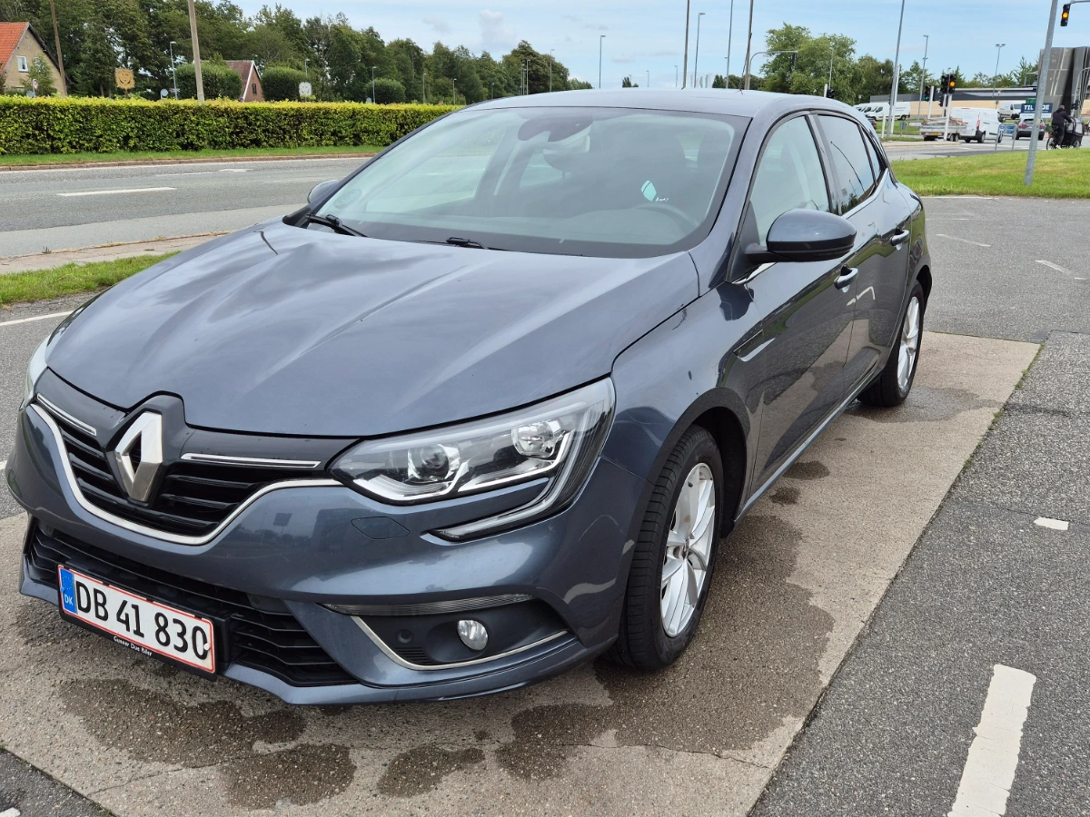RENAULT Megane