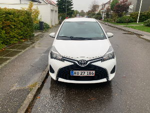 TOYOTA Yaris Thumbnail 6