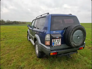 TOYOTA Landcruiser Thumbnail 6