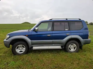 TOYOTA Landcruiser Thumbnail 4