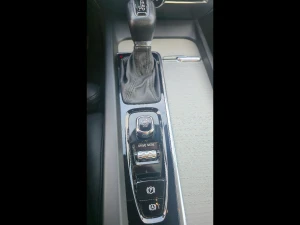 VOLVO V60 Thumbnail 5