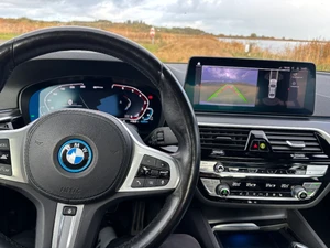 BMW 530e 5-Serie Thumbnail 4