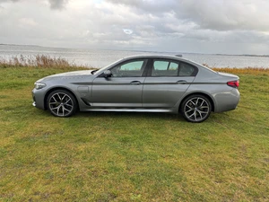 BMW 530e 5-Serie Thumbnail 8