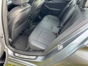 BMW 530e 5-Serie Thumbnail 3