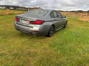 BMW 530e 5-Serie Thumbnail 5