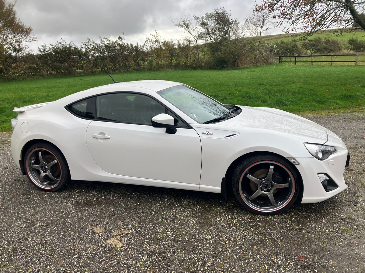 TOYOTA Gt86