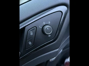 VOLKSWAGEN Golf Thumbnail 13