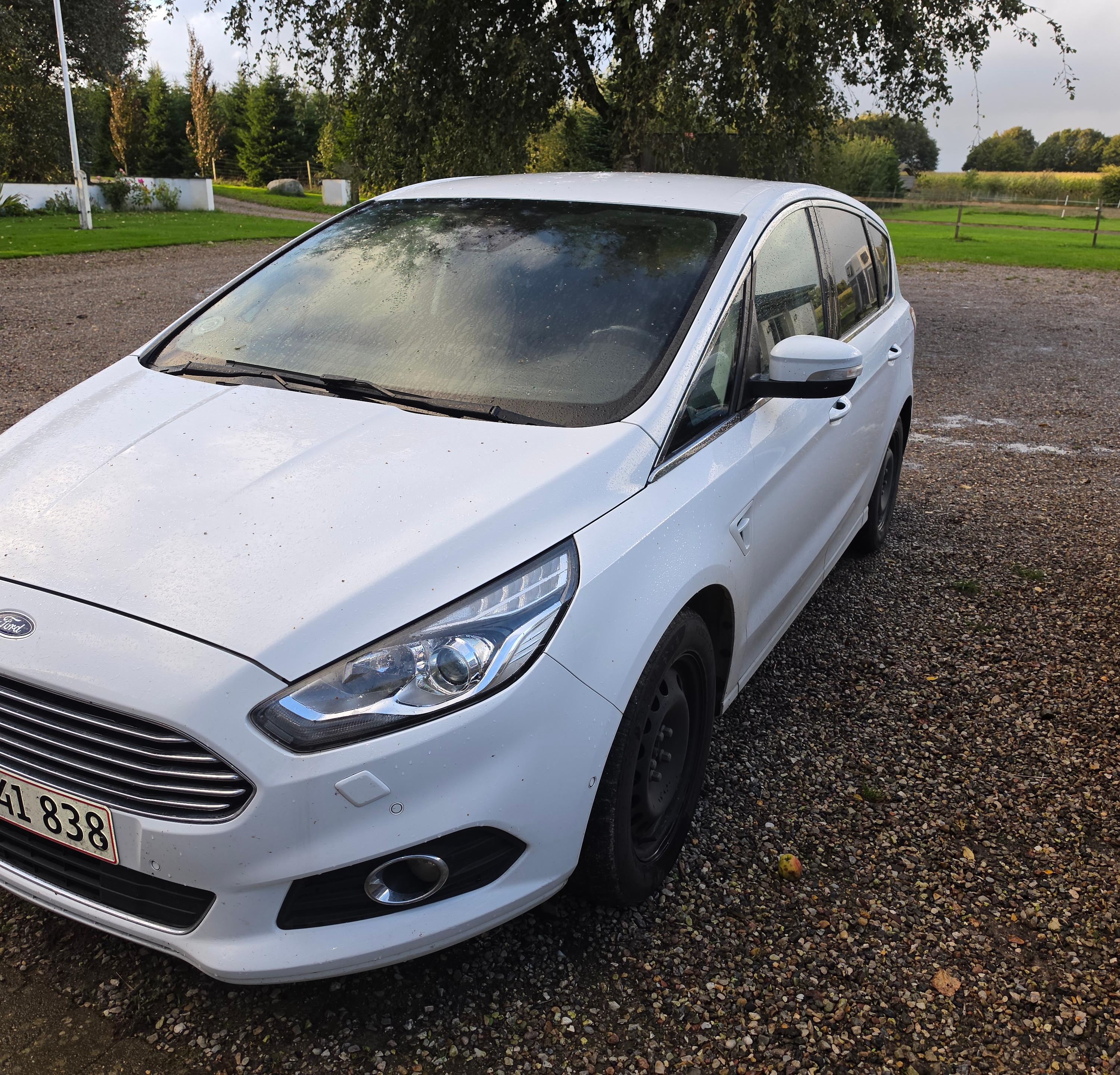 FORD S-Max