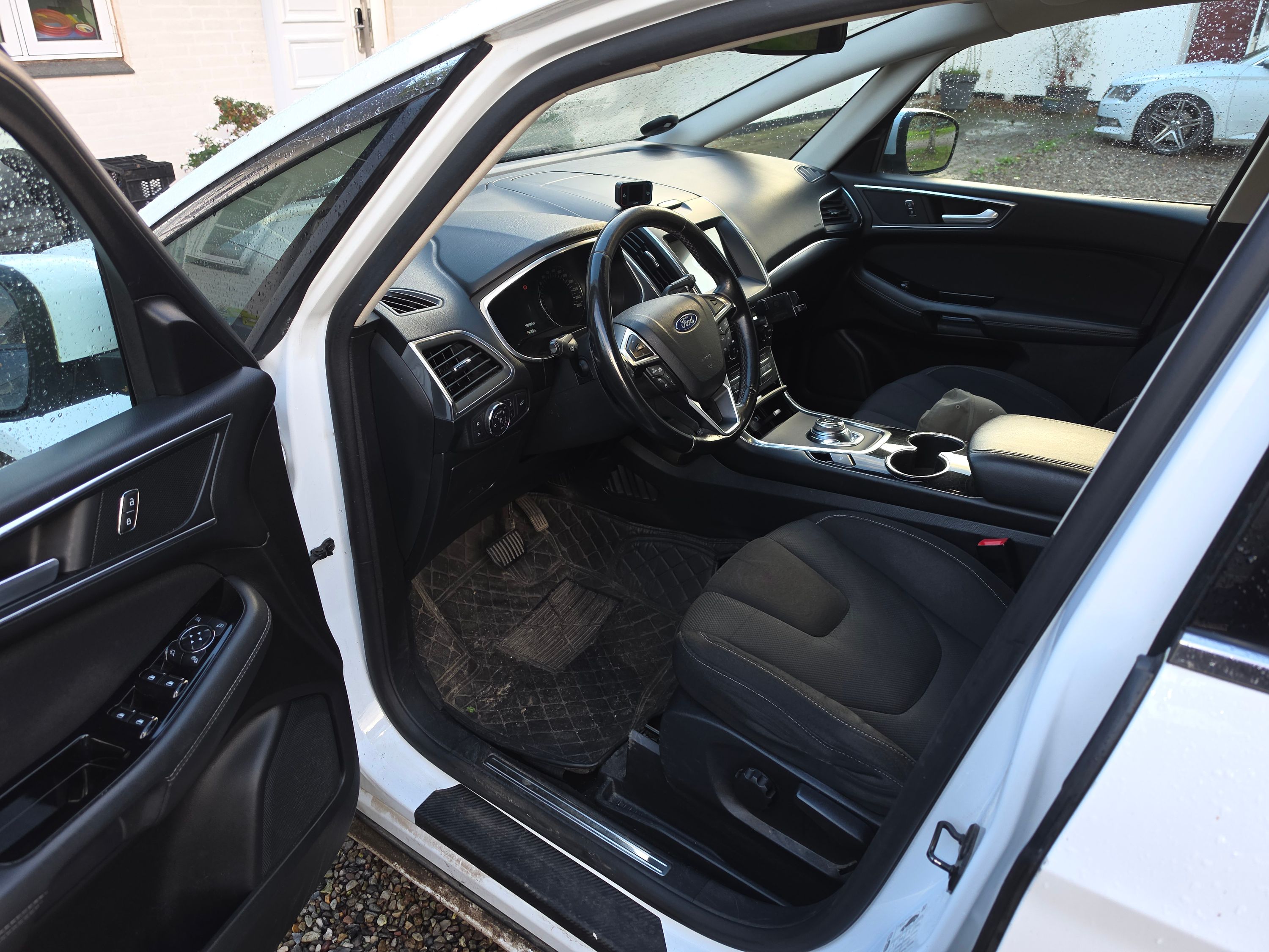 FORD S-Max Thumbnail 7