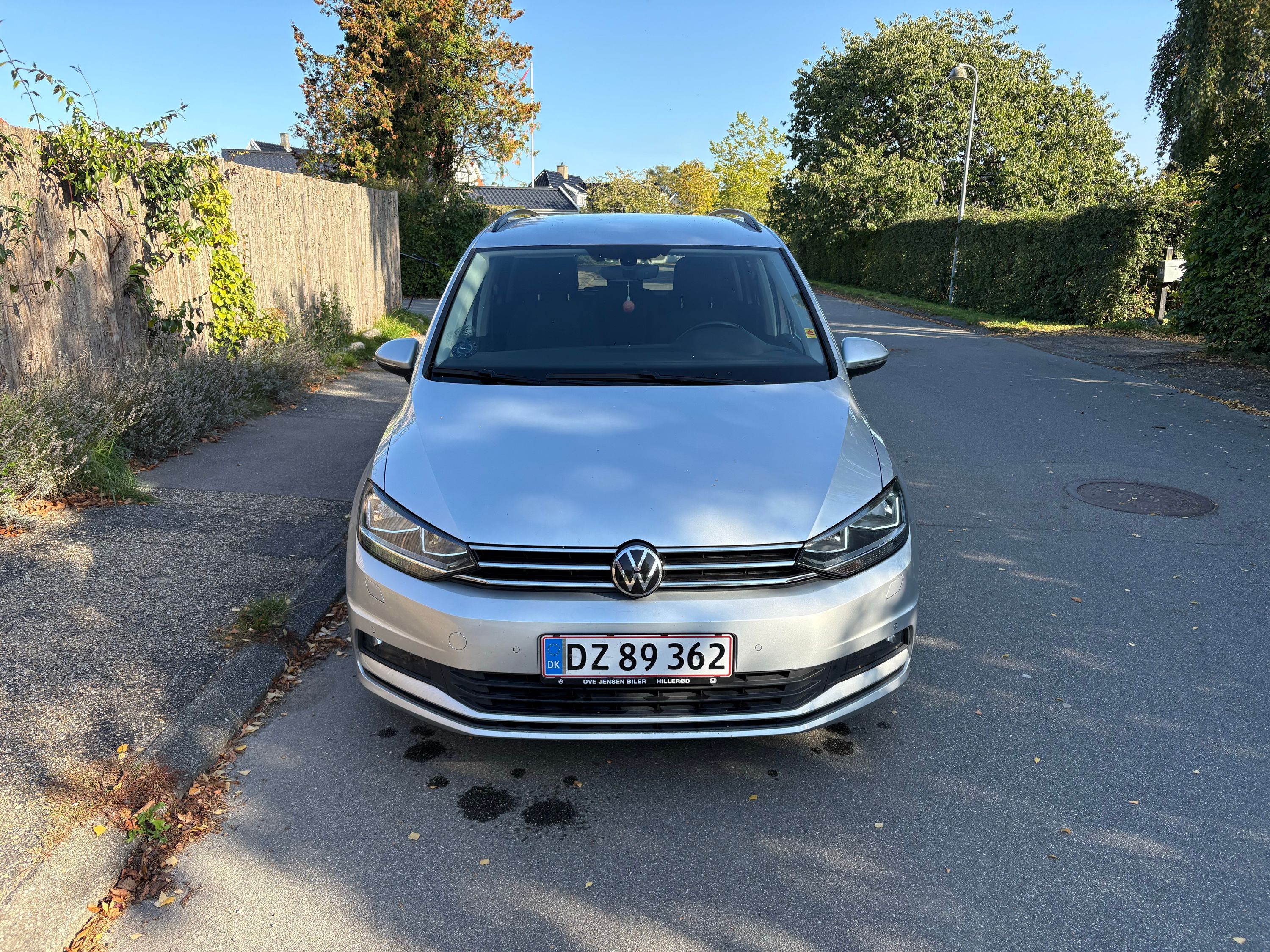 VOLKSWAGEN Touran Thumbnail 9