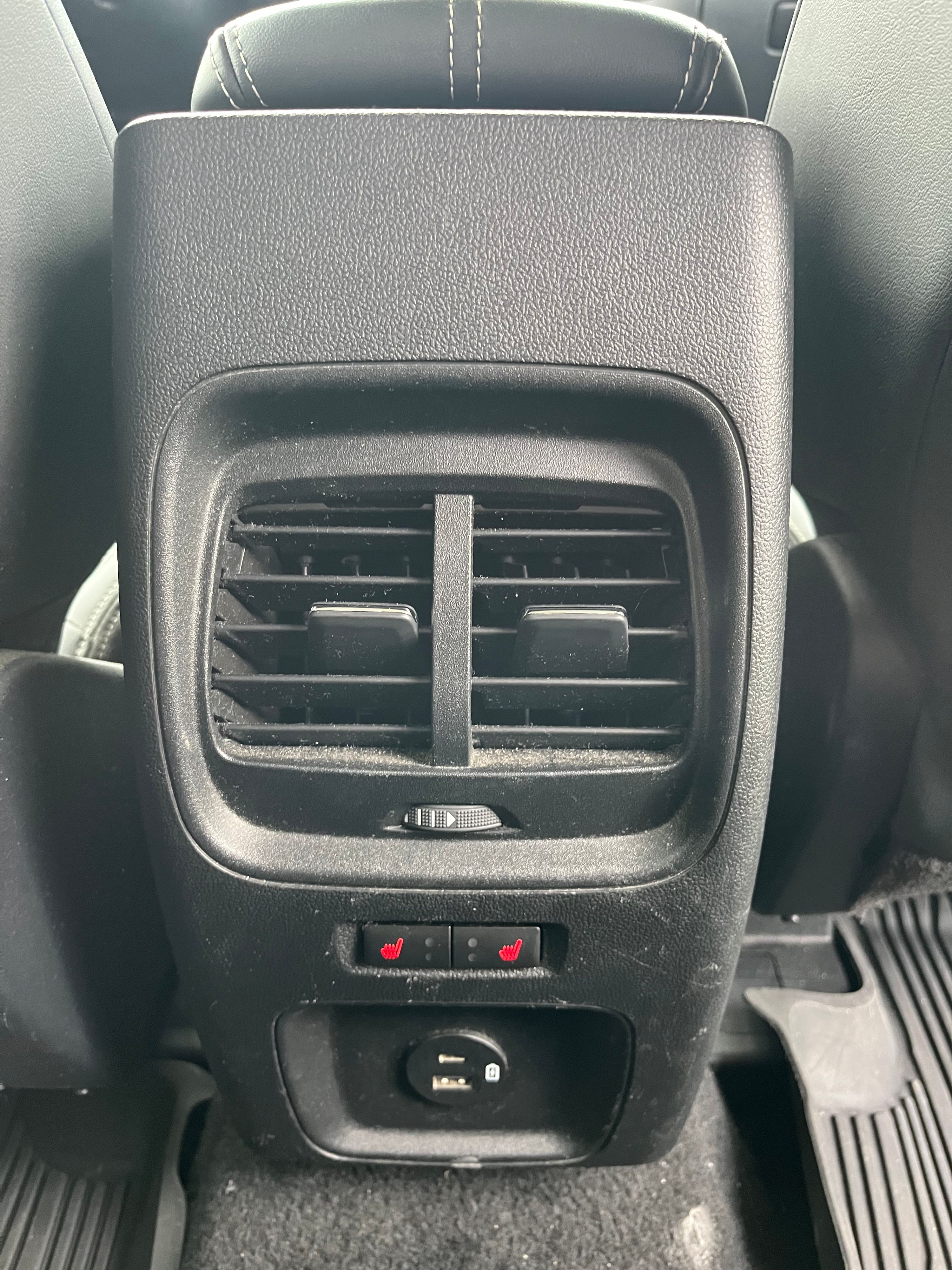 FORD Kuga Thumbnail 14