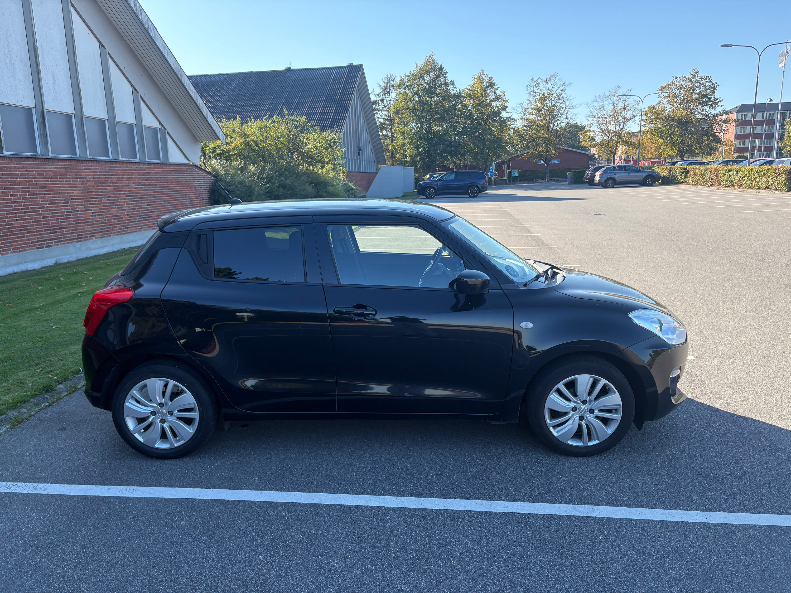 SUZUKI Swift Thumbnail 12