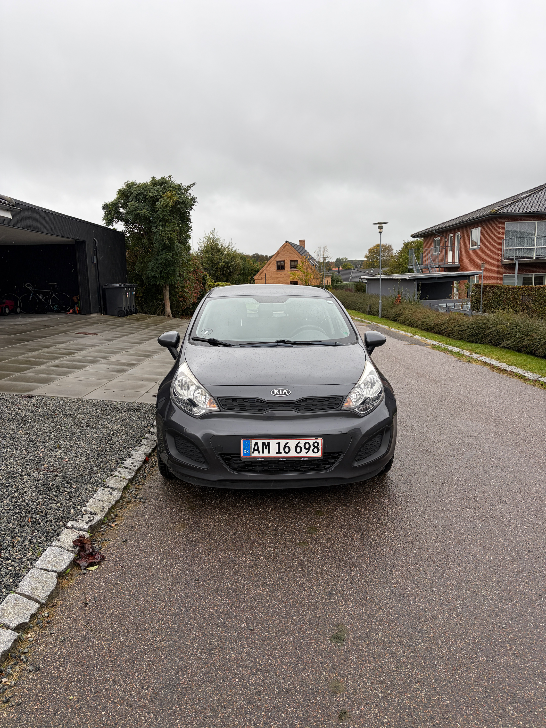 KIA Rio Thumbnail 2
