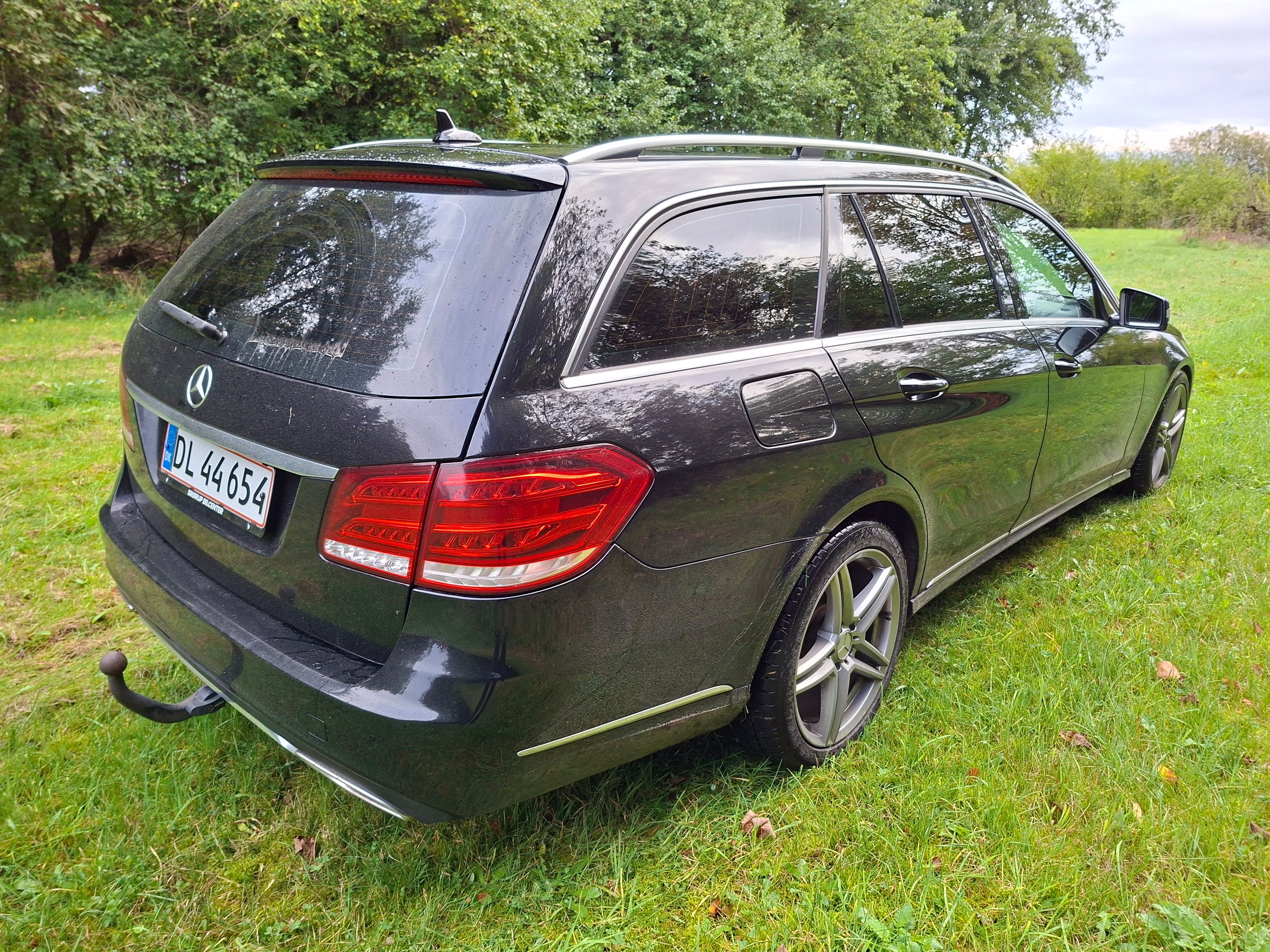 MERCEDES-BENZ E-Klasse Thumbnail 7