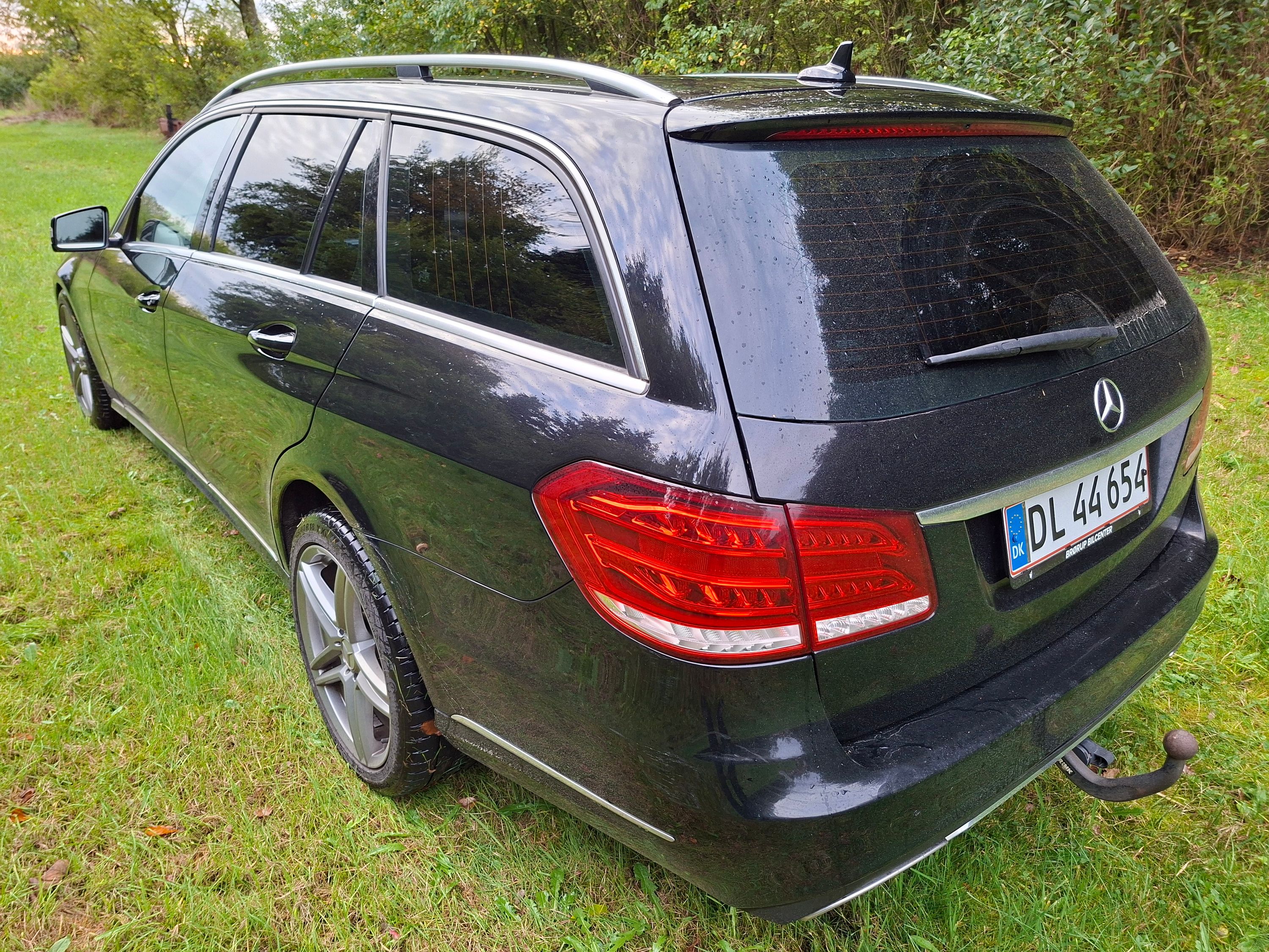 MERCEDES-BENZ E-Klasse Thumbnail 5