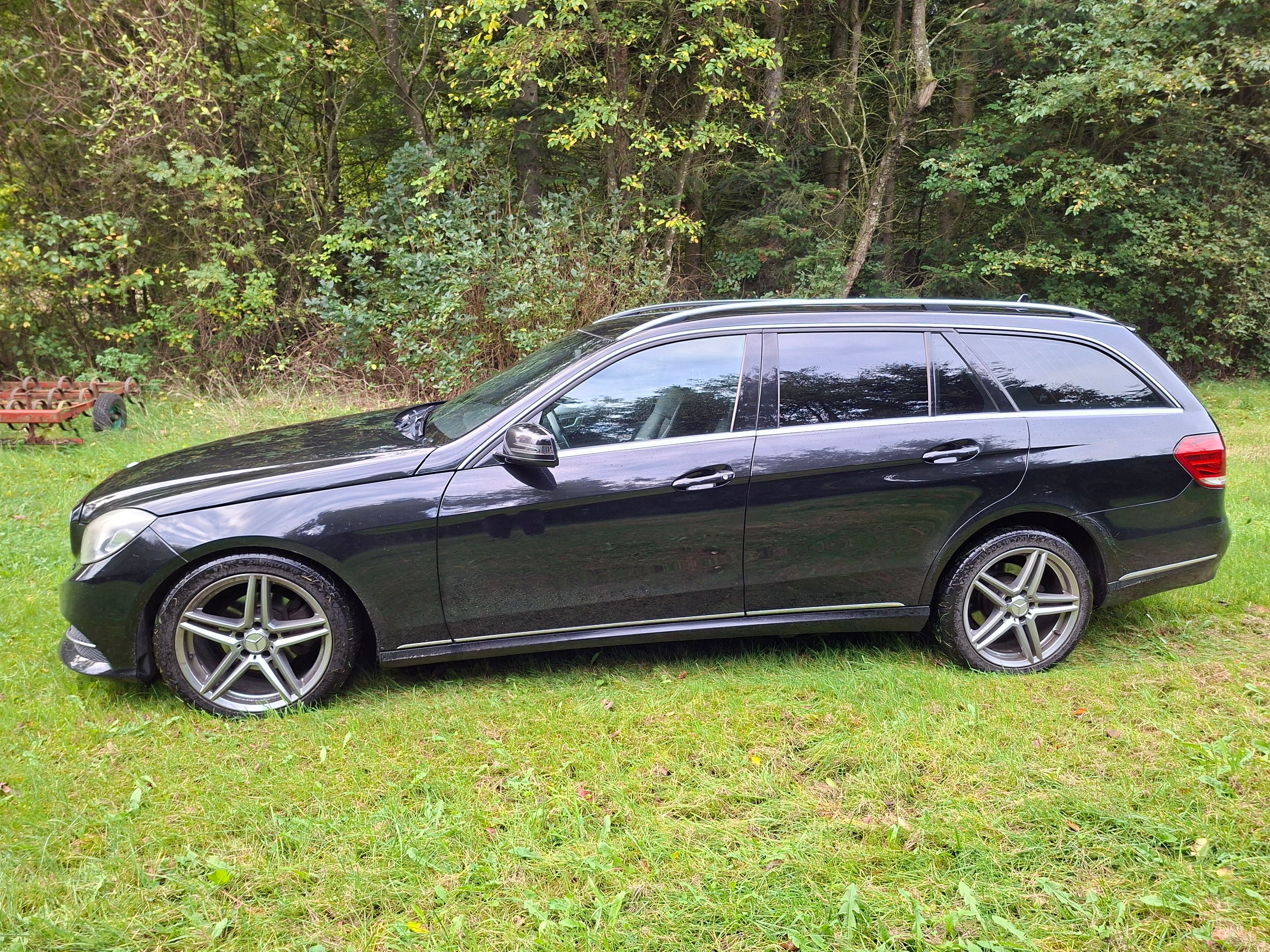MERCEDES-BENZ E-Klasse Thumbnail 8