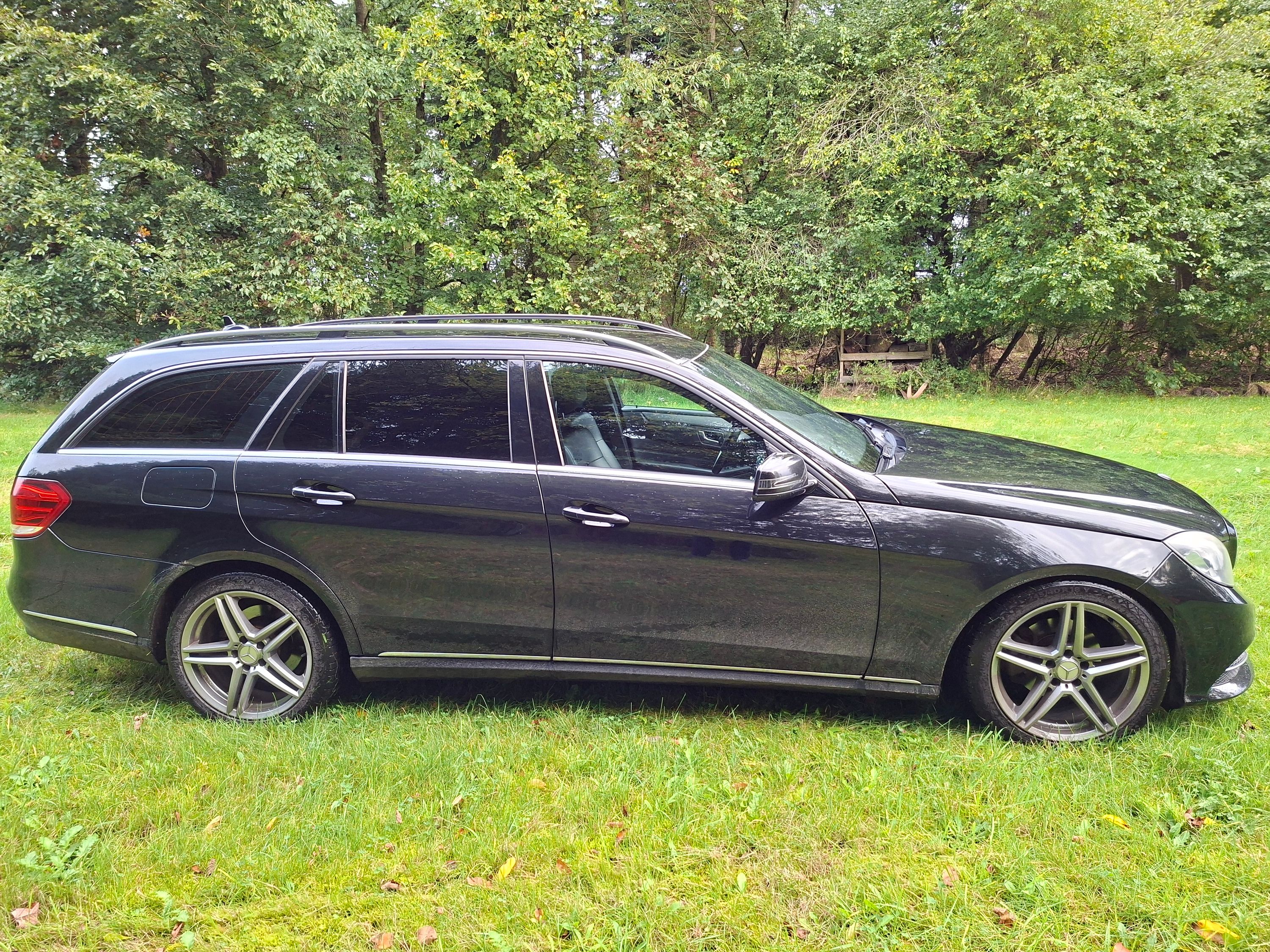 MERCEDES-BENZ E-Klasse Thumbnail 3