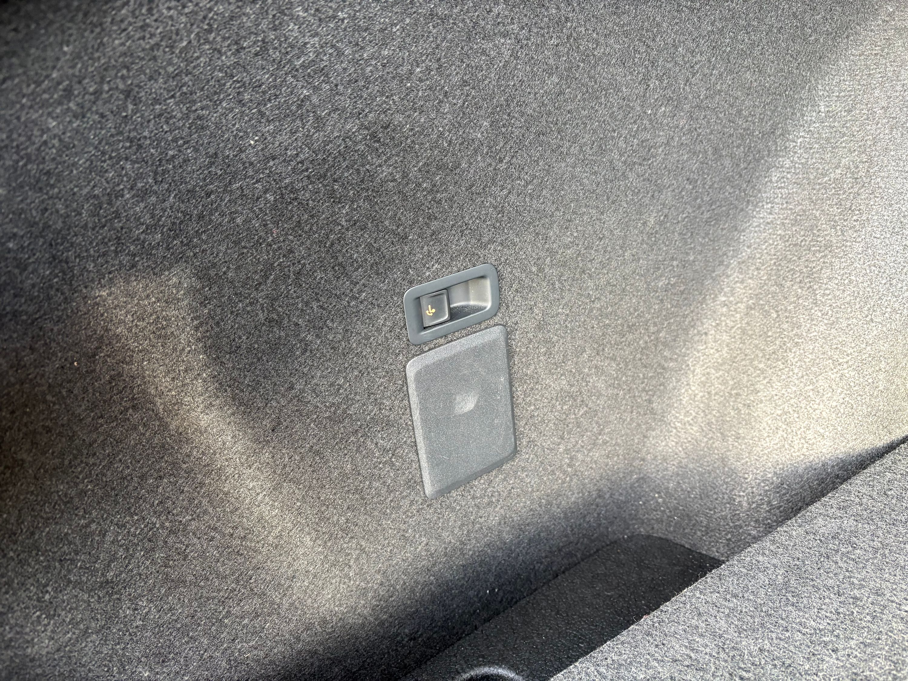 SEAT Leon Thumbnail 11