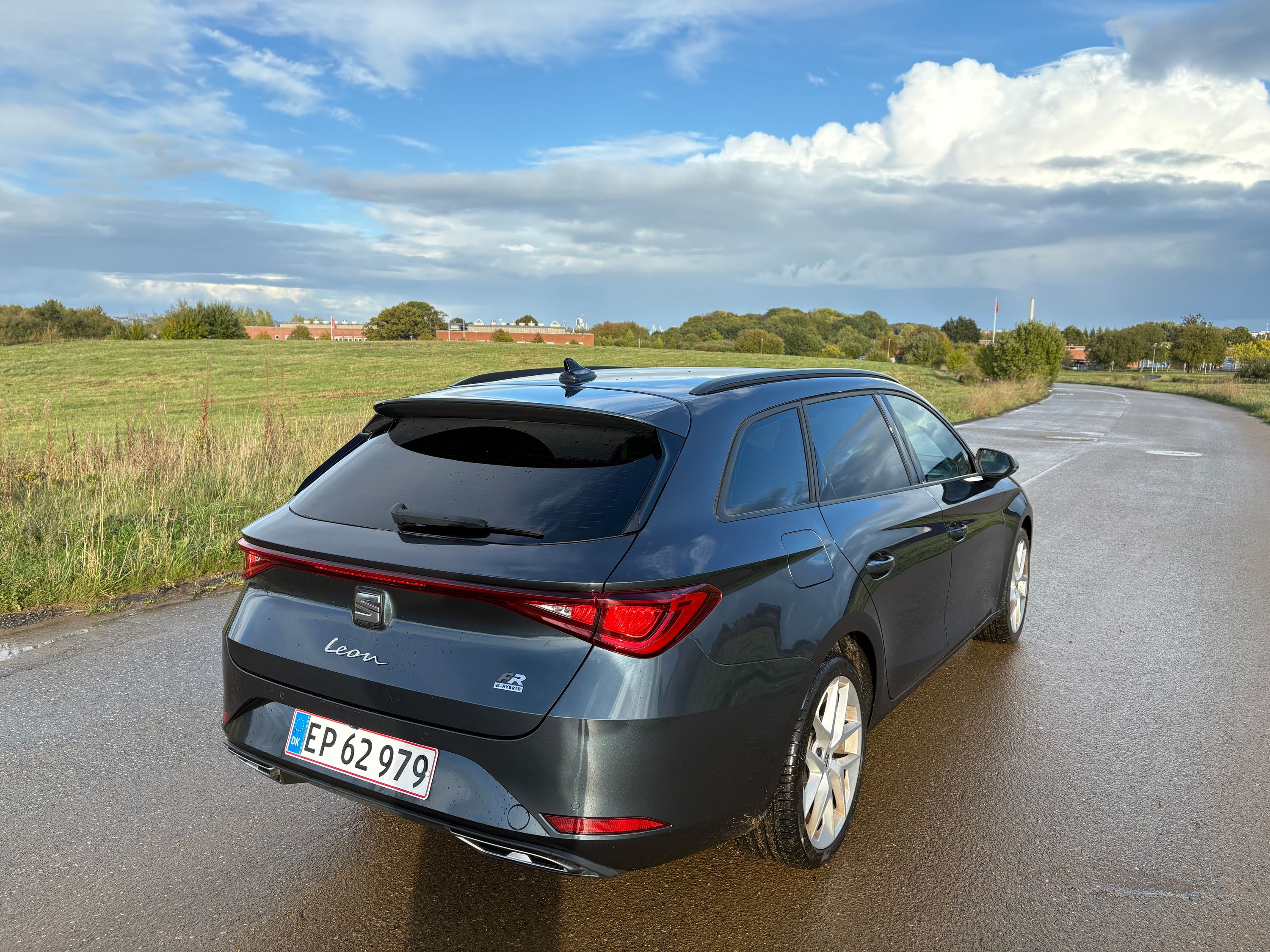 SEAT Leon Thumbnail 2