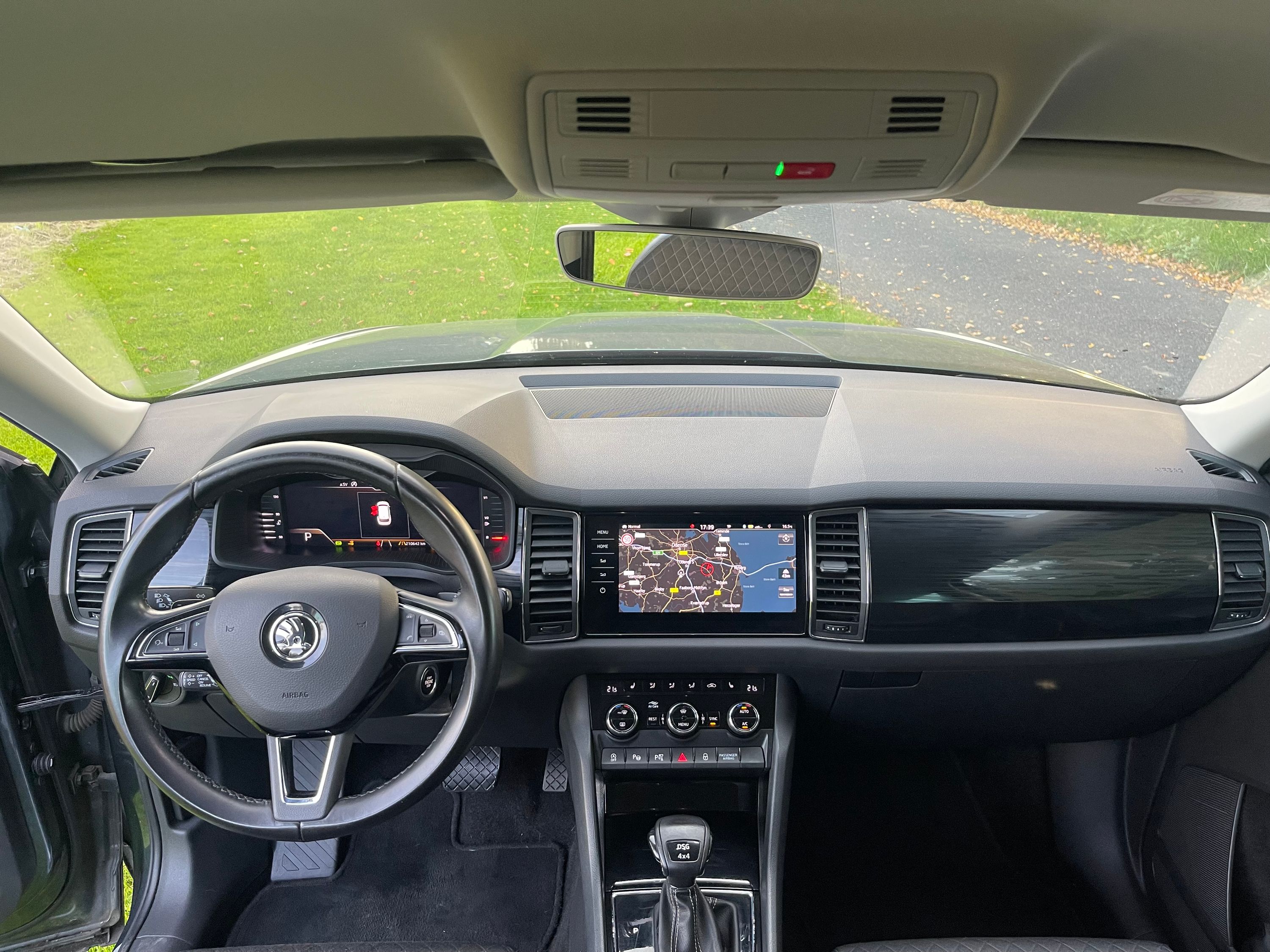 SKODA Kodiaq Thumbnail 3