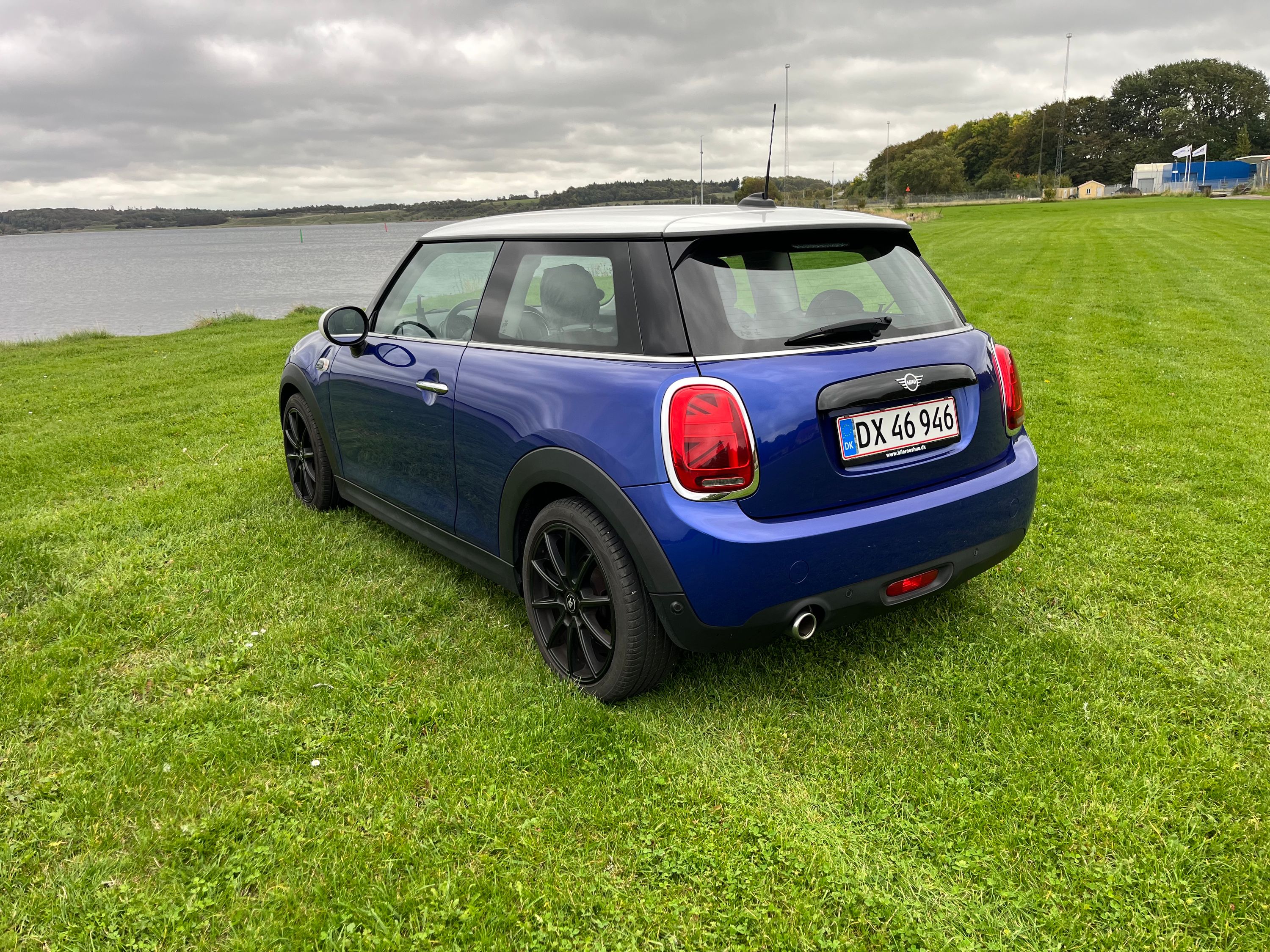 MINI Cooper Thumbnail 12