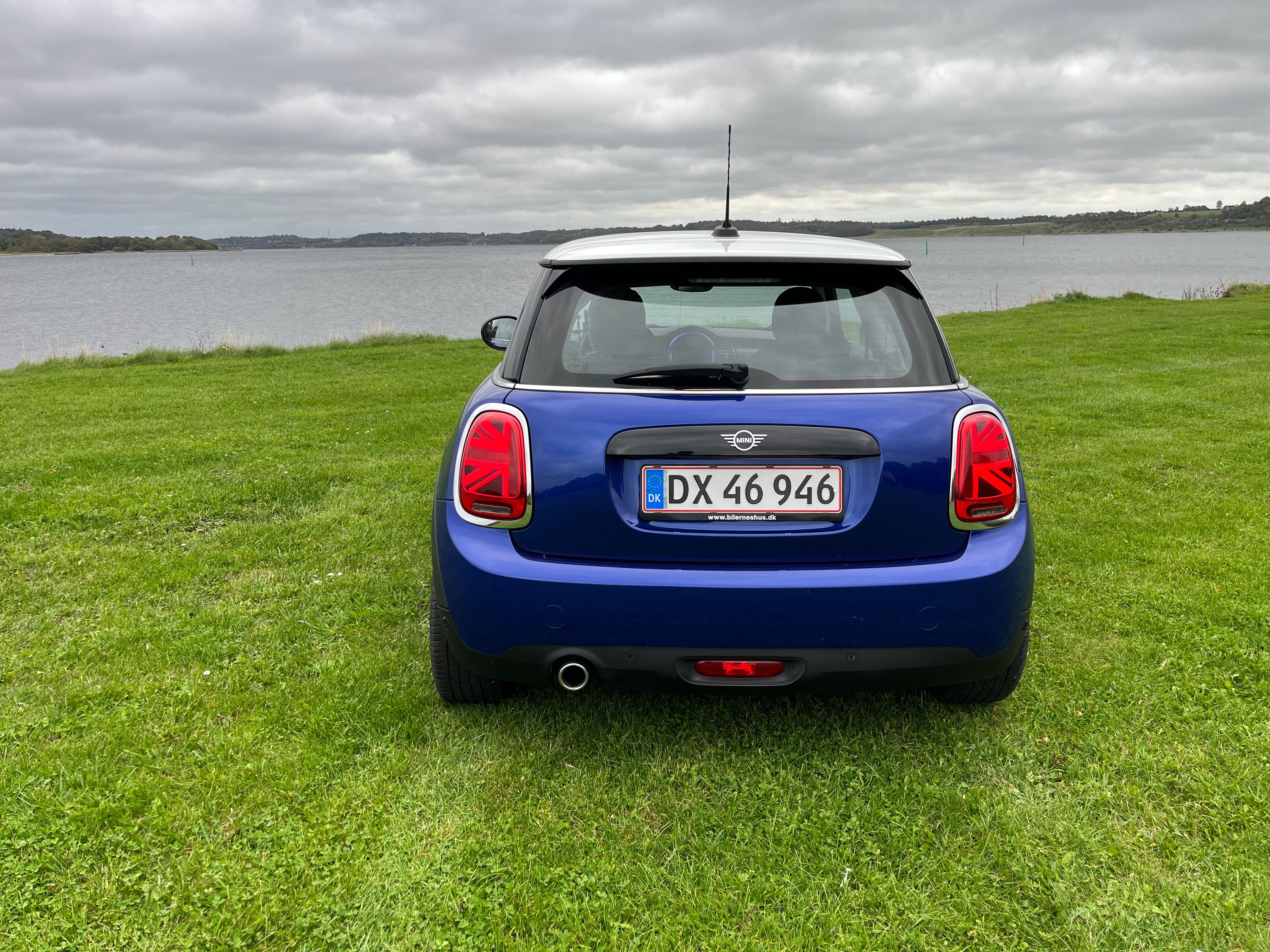 MINI Cooper Thumbnail 9