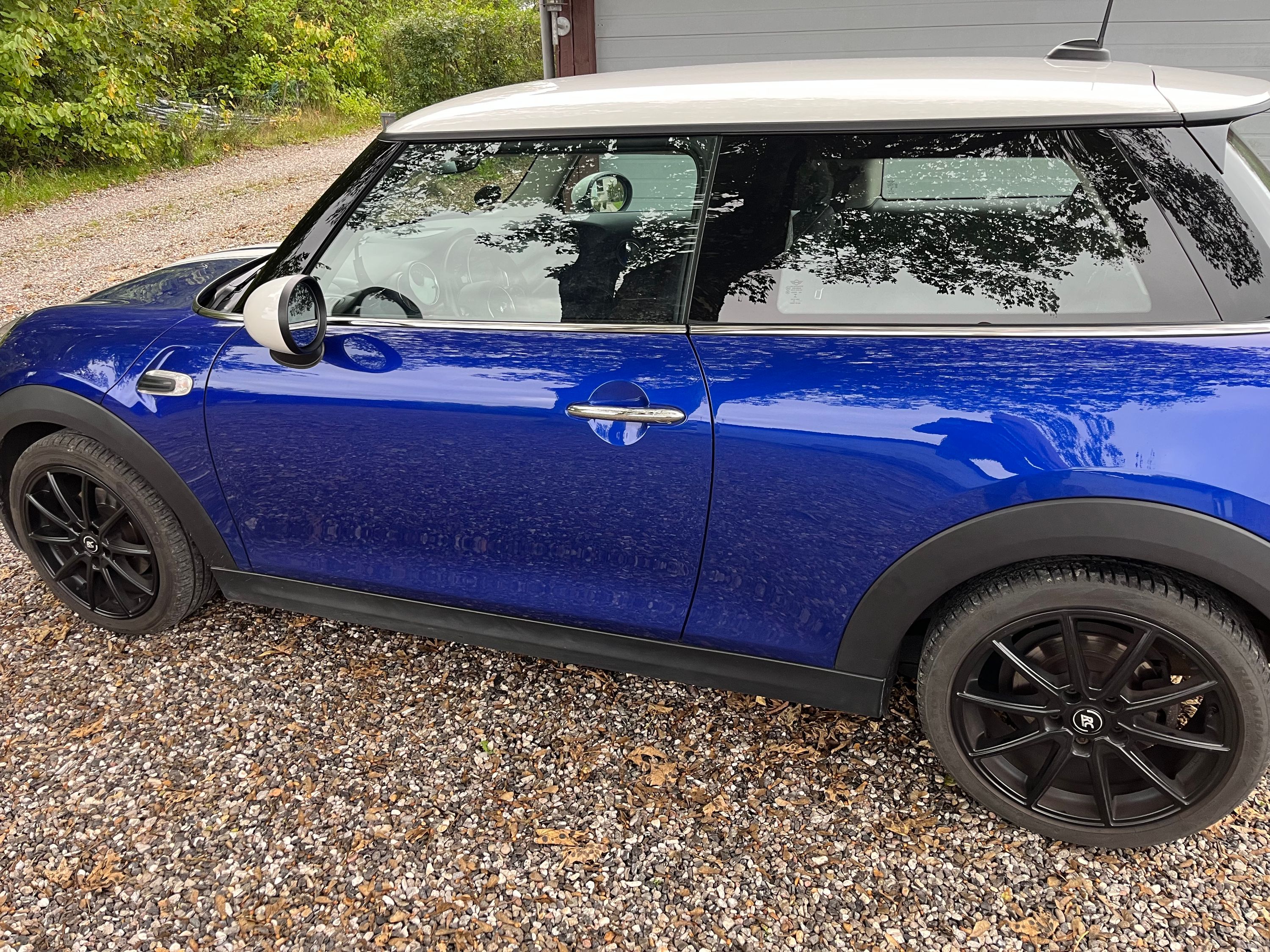 MINI Cooper Thumbnail 8