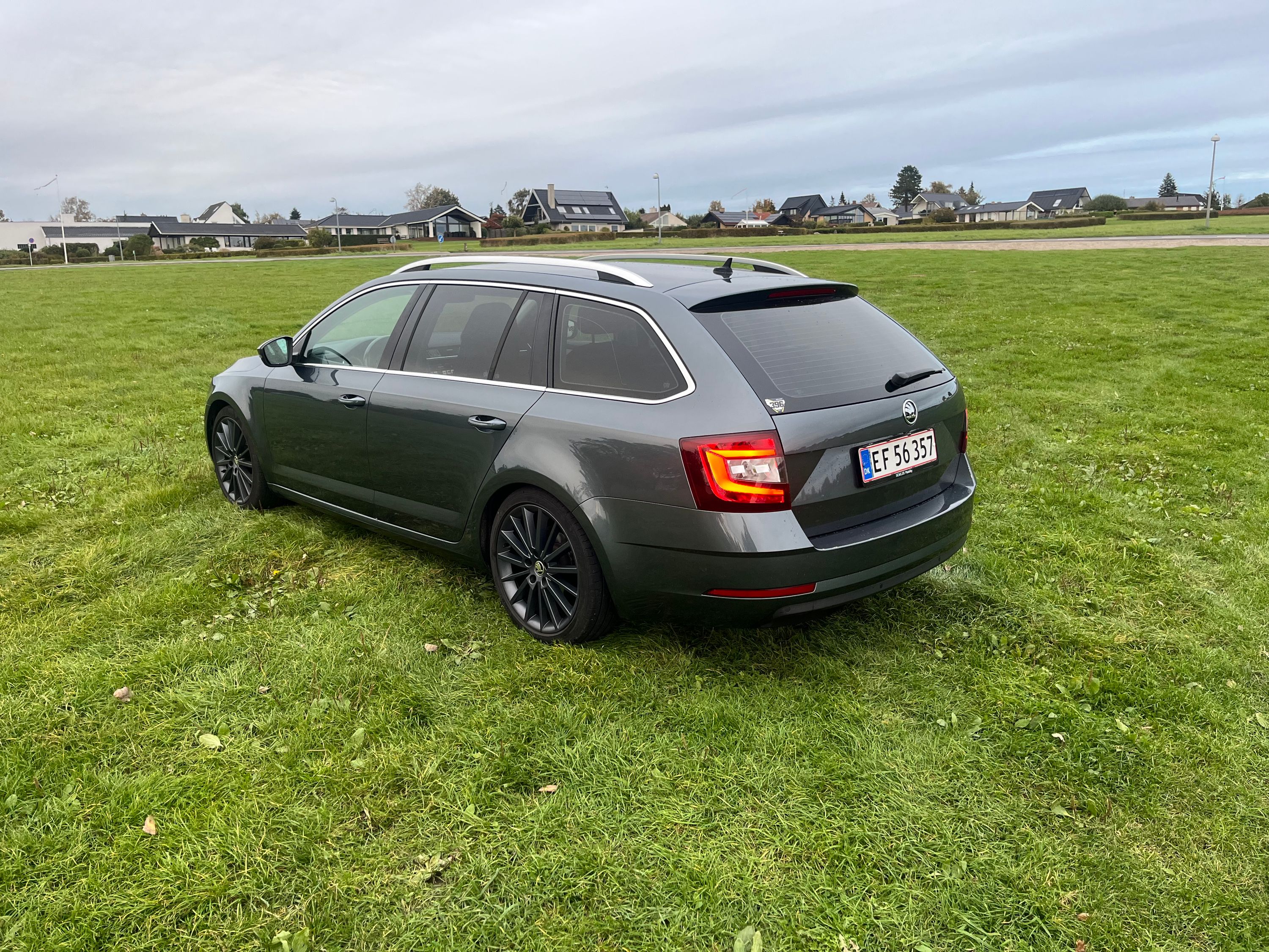 SKODA Octavia Thumbnail 6