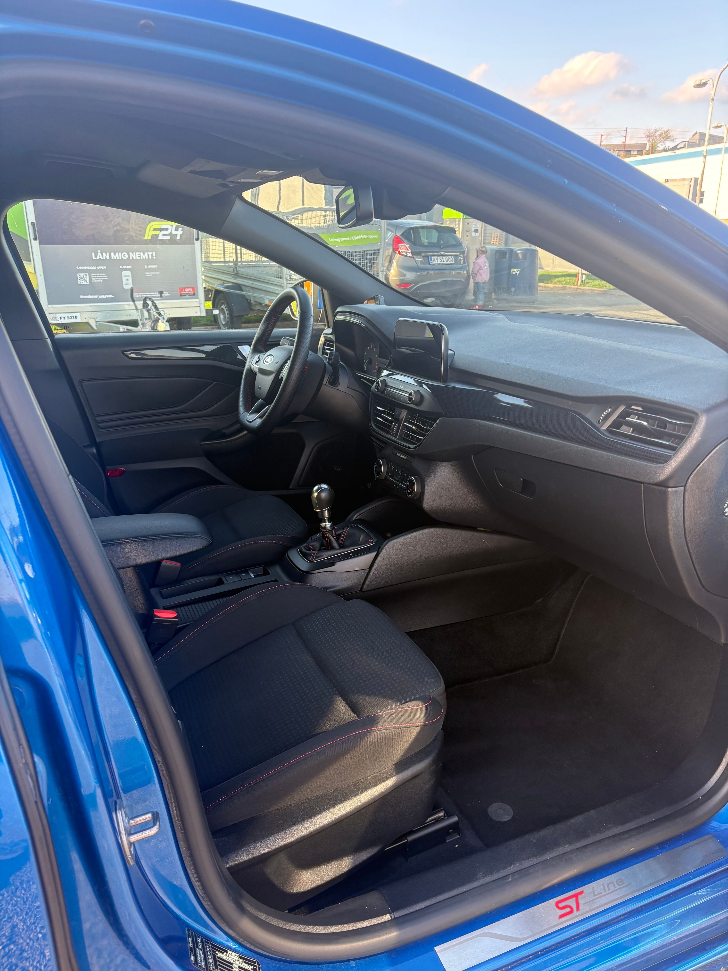 FORD Focus Thumbnail 9
