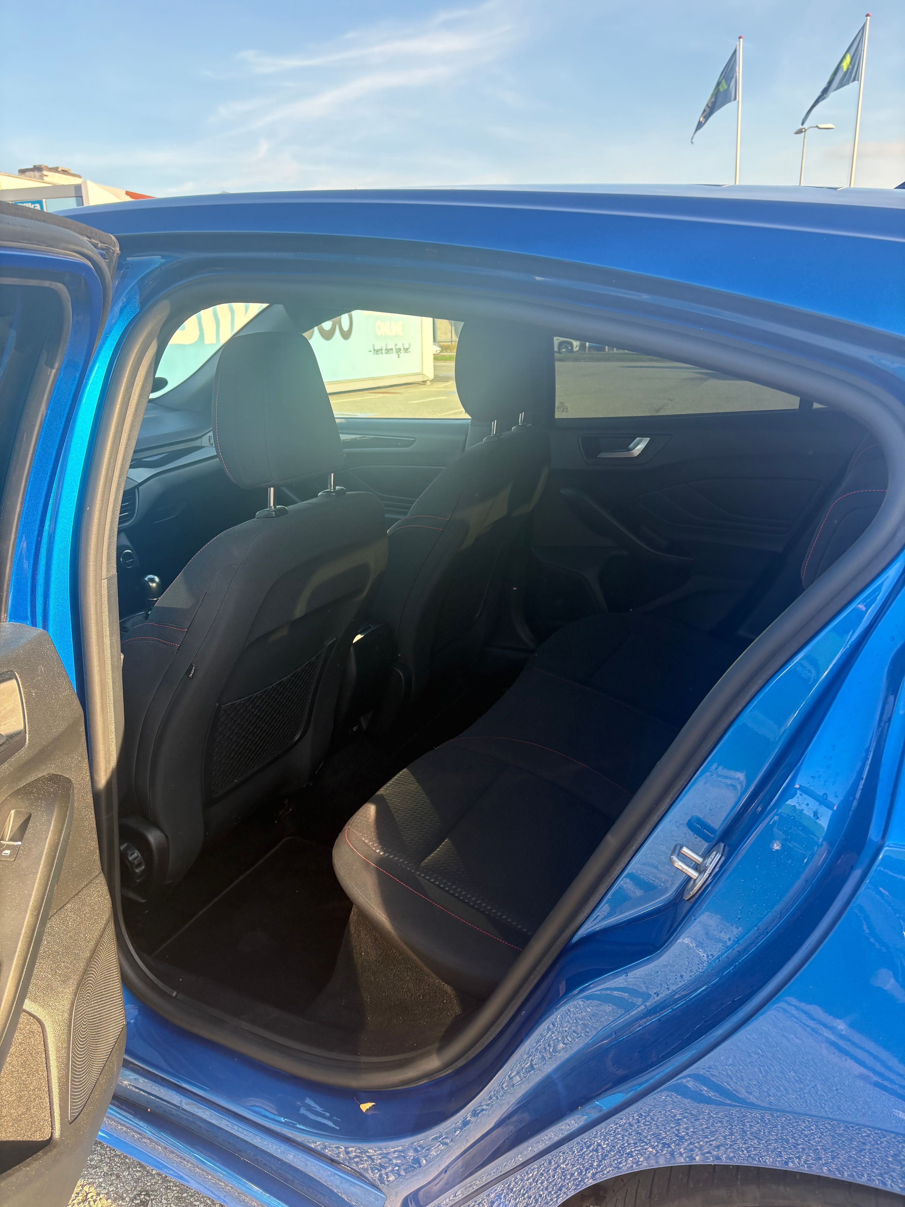 FORD Focus Thumbnail 4