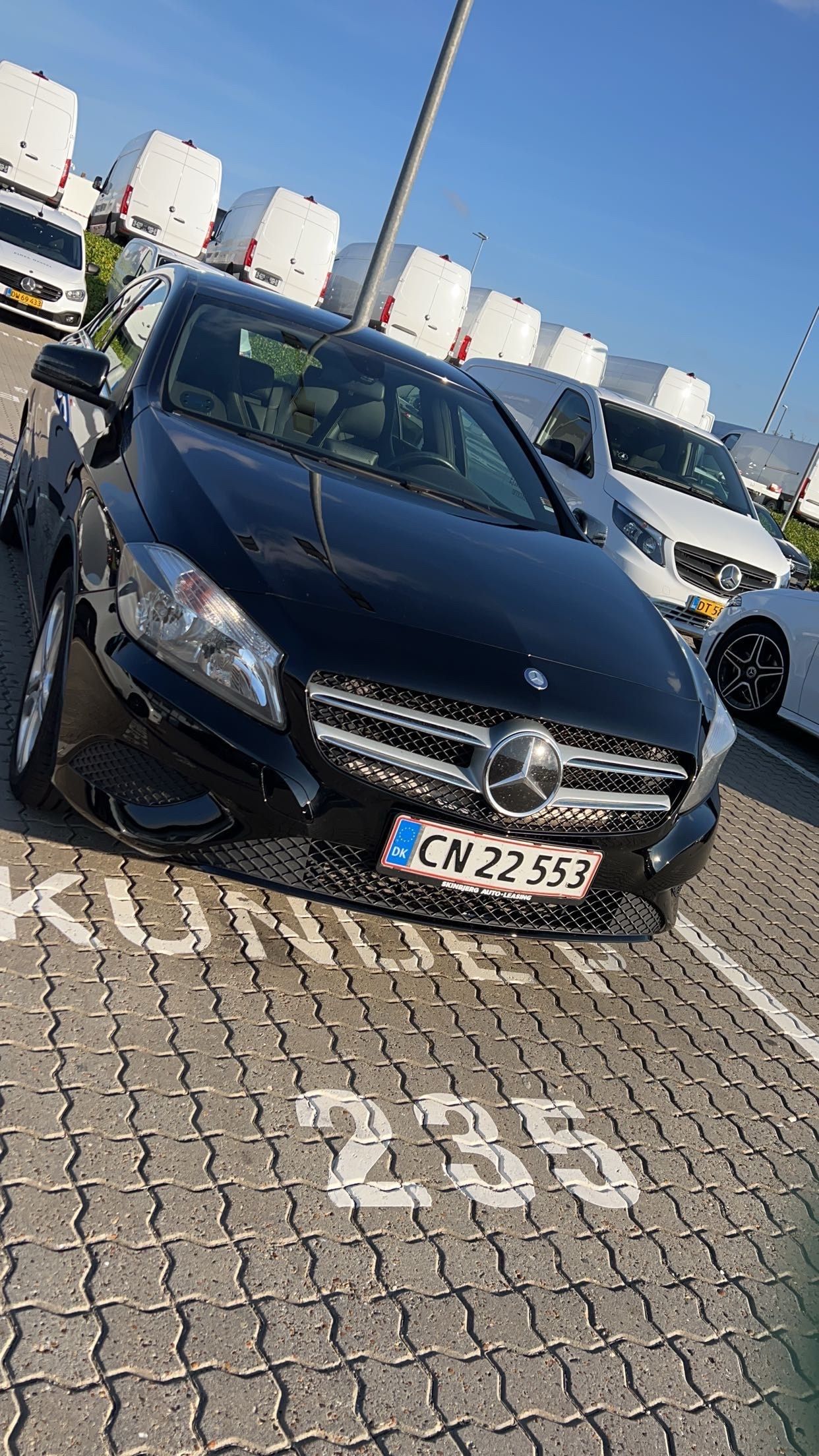 MERCEDES-BENZ A-Klasse 1
