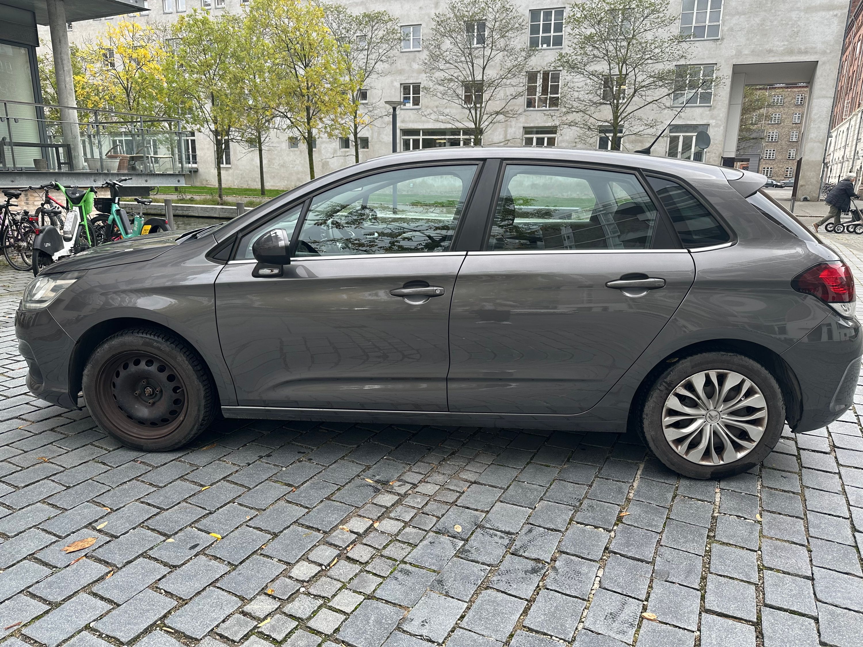 CITROËN C4 Thumbnail 3