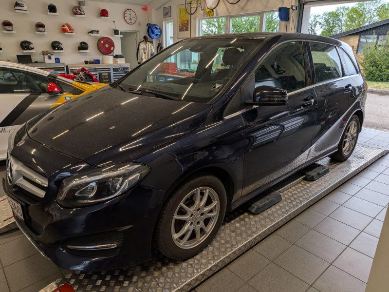 MERCEDES-BENZ B-Klasse Thumbnail 5