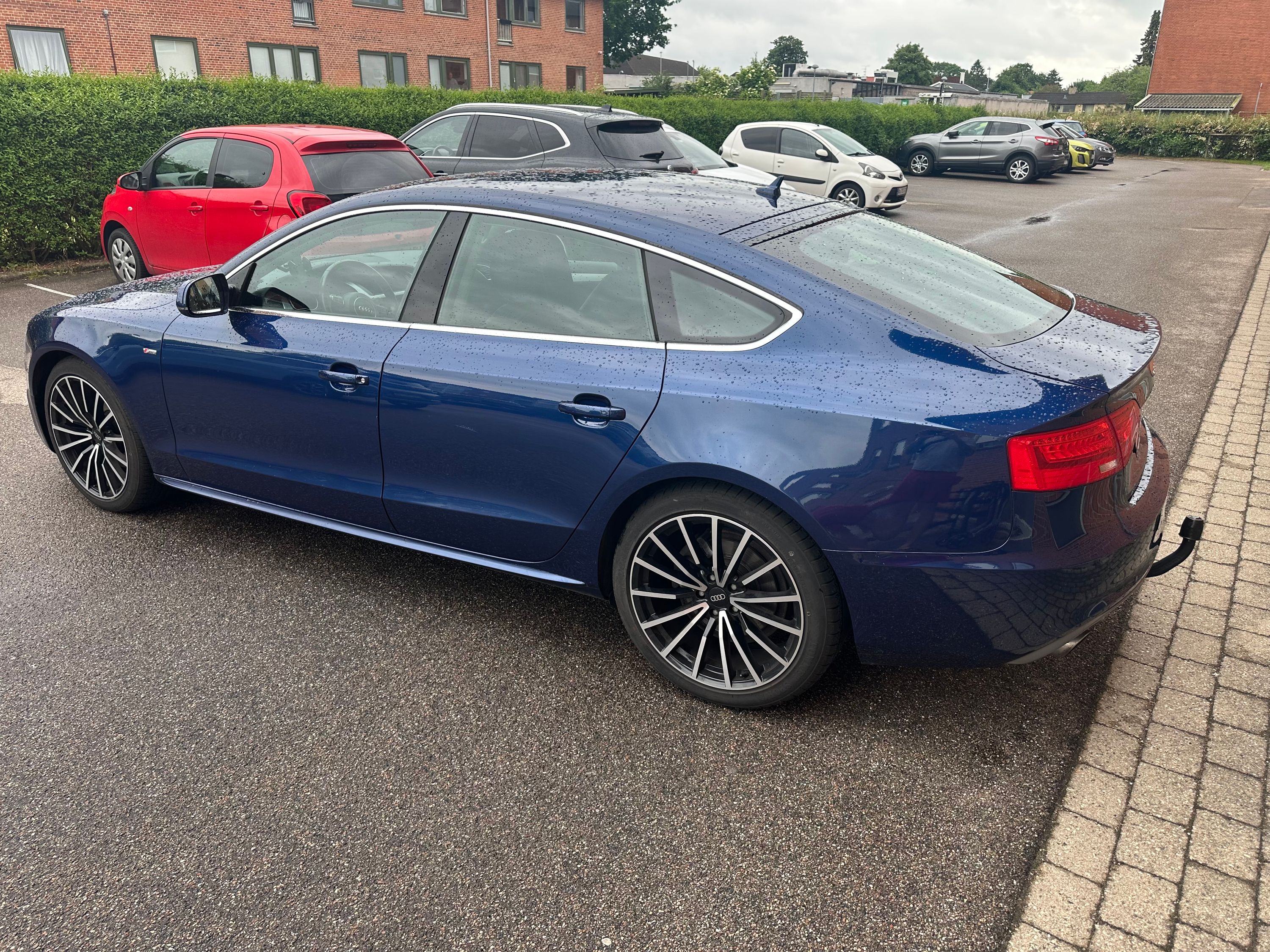 AUDI A5 Sportback Thumbnail 2