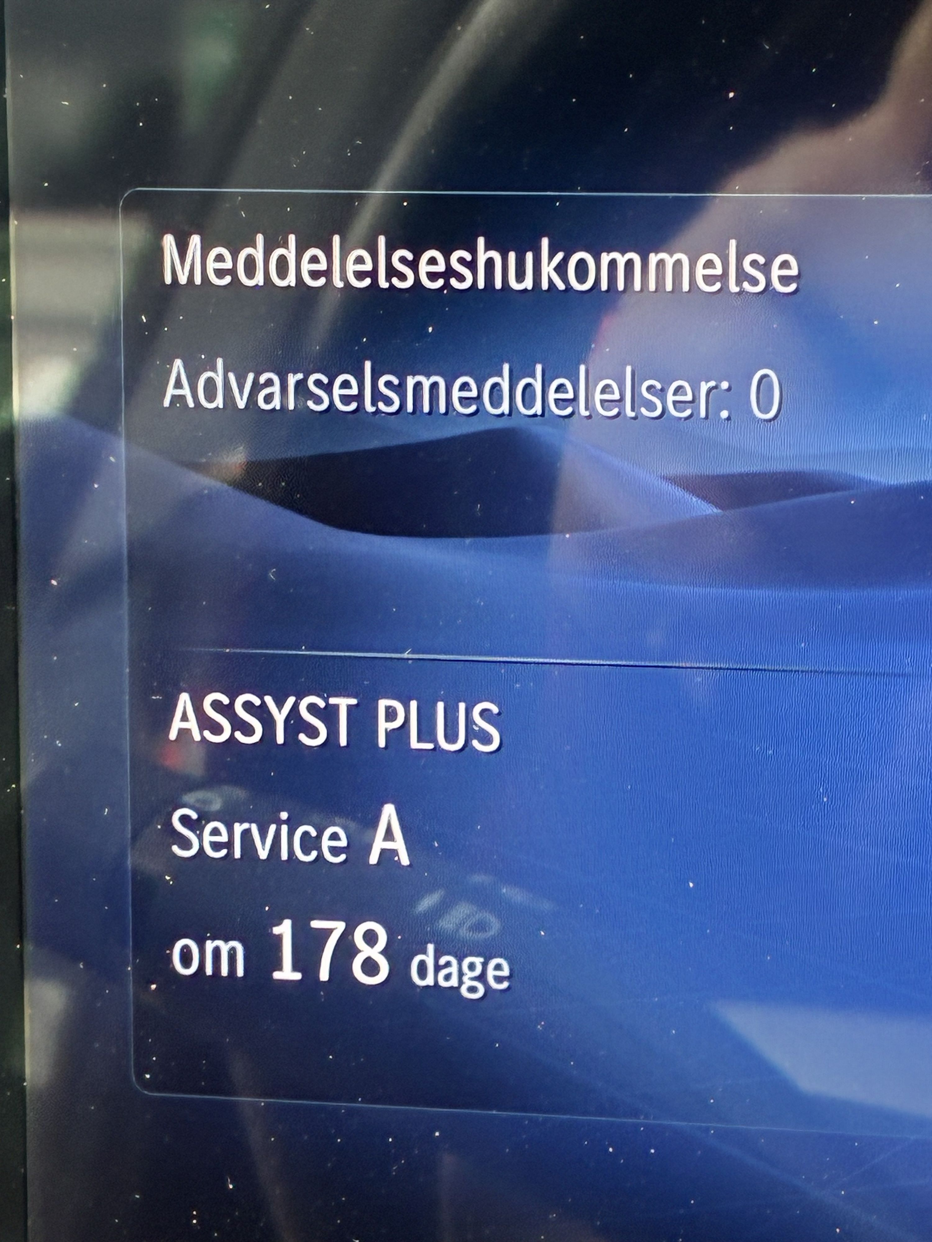 MERCEDES-BENZ C-Klasse Thumbnail 7